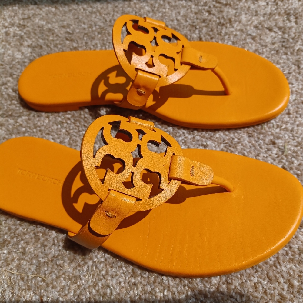 Tory Burch - Orange Leather Miller thong sandal - Size 7